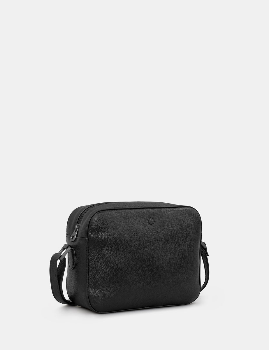 Black leather camera bag crossbody hotsell