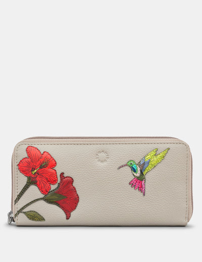 Petal And Feather Leather Zip Round Purse - Yoshi